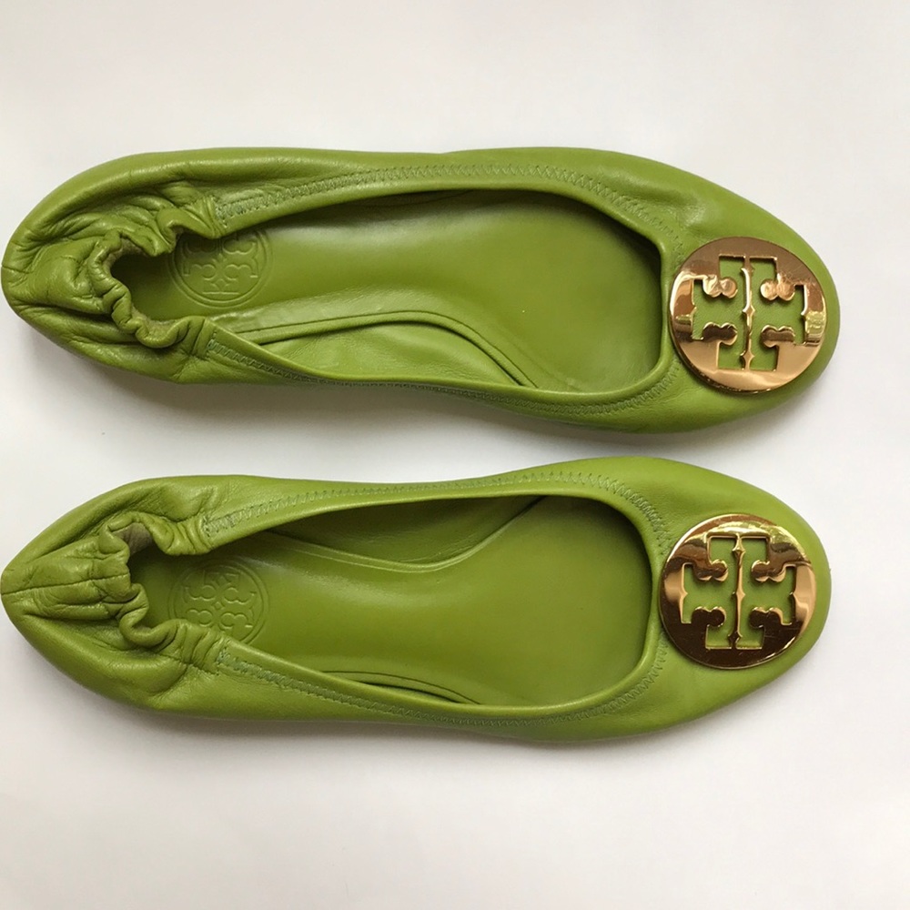 Tory Burch ‘Reva’ Flat in Lime Green
